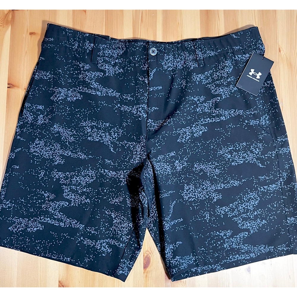 Under Armour Mens Golf Shorts Size 40 Black Gray Dots Camo Print 0449 NWT $70